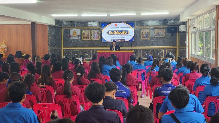 วิทยาลัยอาชีวศึกษาไทยเทคอีสาน ได้รับการตรวจติดตามการใช้จ่ายเงินอุดหนุนฯ ตามนโยบายให้เรียนฟรี จนจบ ปวช.ของ ดร.ทิวา แจ้งสุข ประธานบริหารวิทยาลัยในเครือไทยเทคเอเชีย